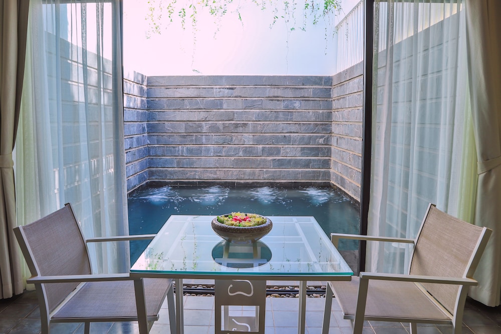 metta villa and spa