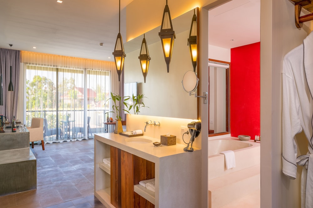 Metta Villa & Spa,Near Wat Damnak,4 star