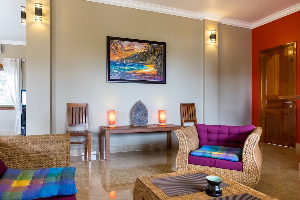 riviera hotel and resort kep