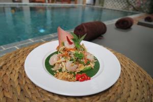 sarina boutique hotel