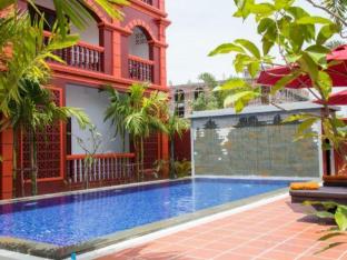 bou savy villa