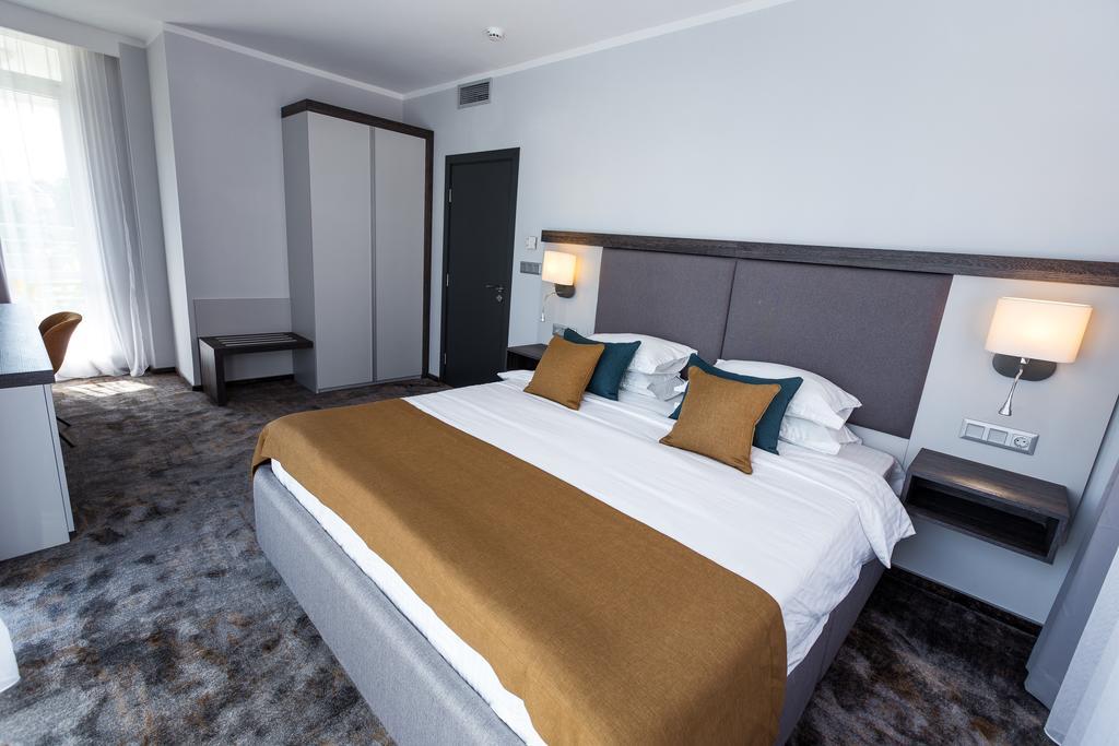 best western plus premium inn