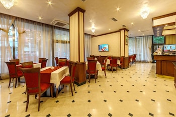 coop hotel