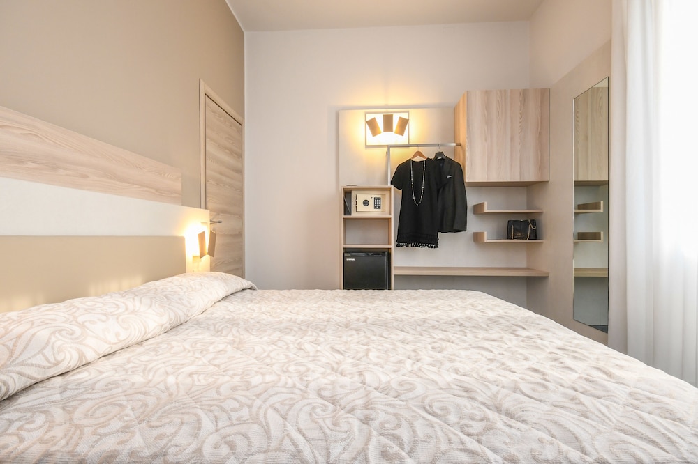 hotel riel