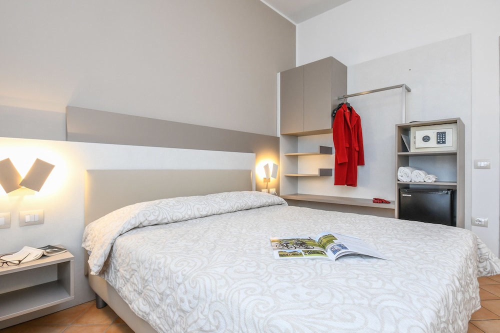hotel riel