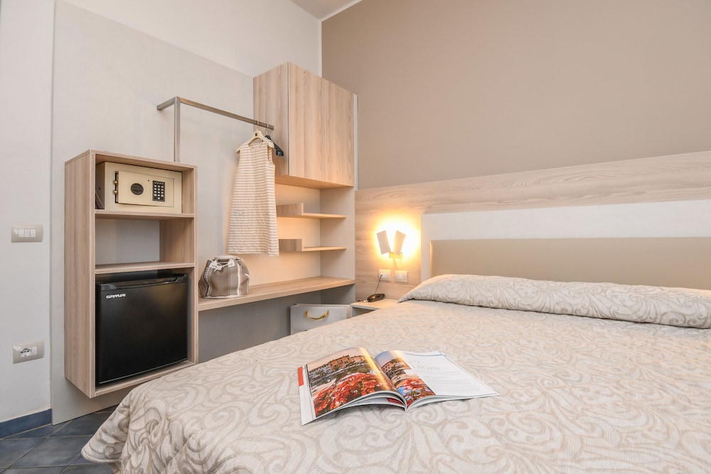 hotel riel