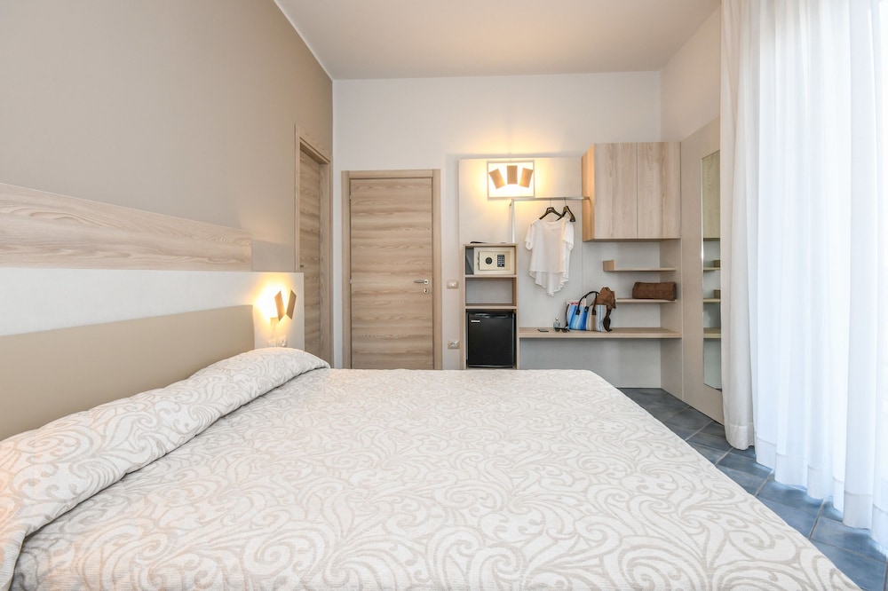 hotel riel