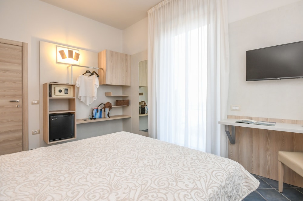 hotel riel
