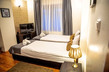 velinov boutique hotel