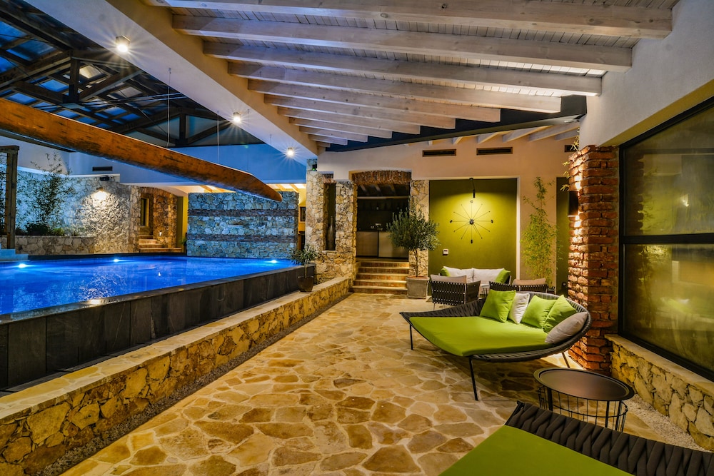 zornitza family estate relais and chateaux