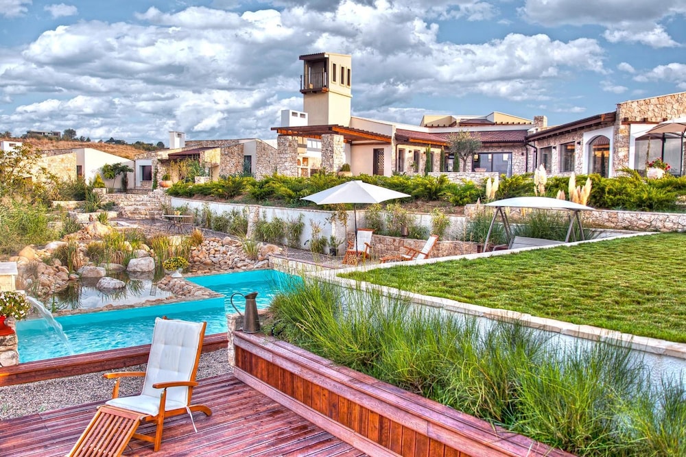 zornitza family estate relais and chateaux