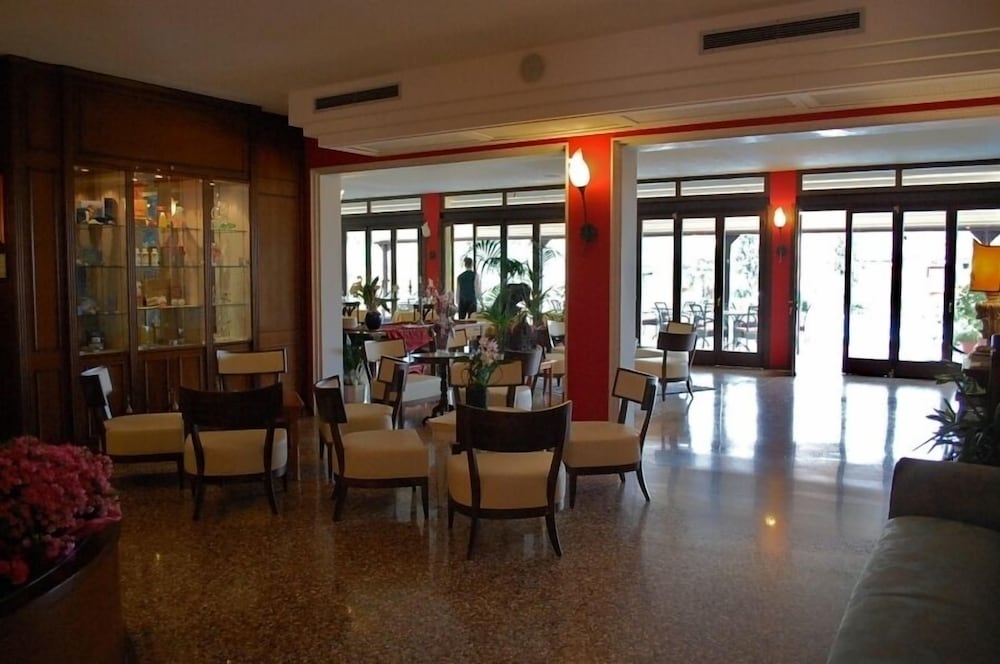 villa madrina lovely and dynamic hotel