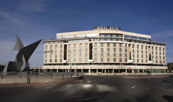 Hotel Nelva,Auditorium And Congress Center Víctor Villegas>>Huerta De Murcia,4 star