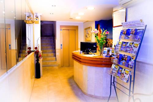 hotel sevilla