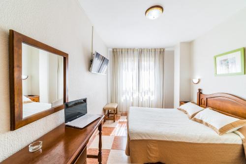 hotel sevilla