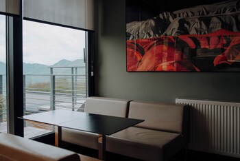 quadrum ski and yoga resort
