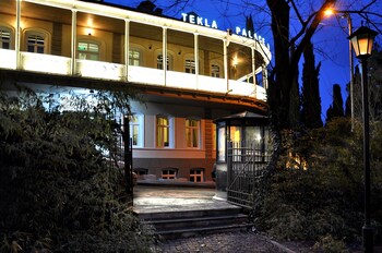 boutique hotel tekla palace