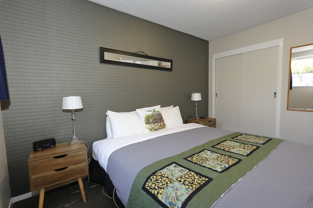 Aden Motel,Southland>>Fiordland National Park,3 star