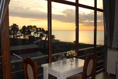 Hotel Inter,Ozurgeti>>Batumi,2 star