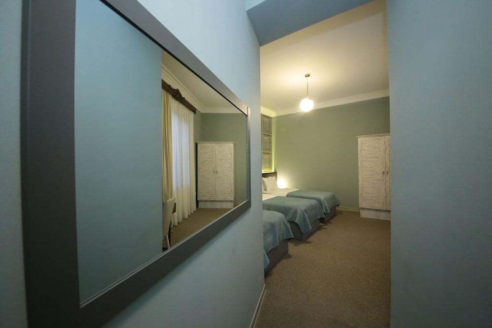 stay boutique hotel