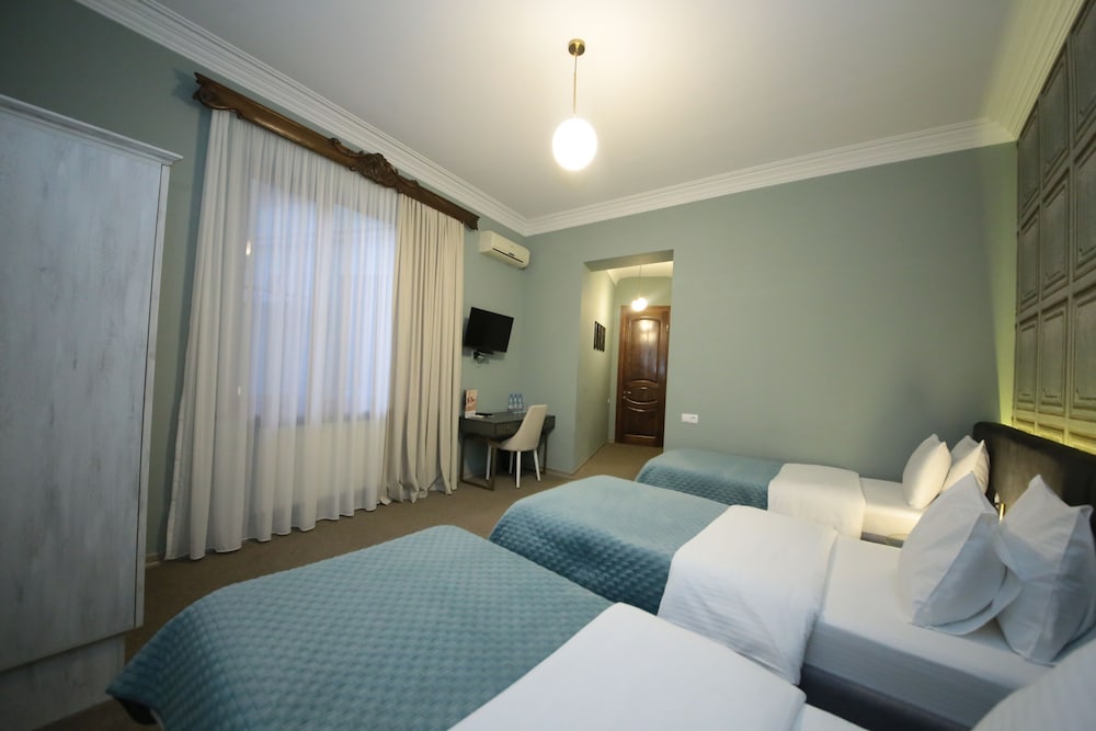 stay boutique hotel