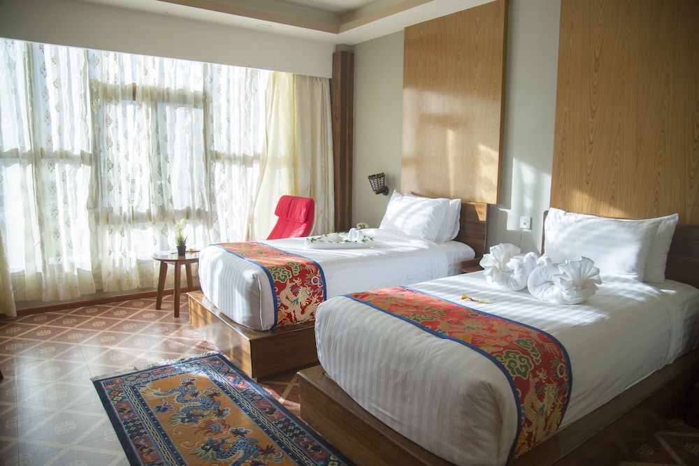 tara phendeyling hotel
