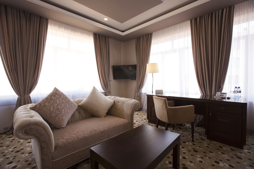 central hotel yerevan