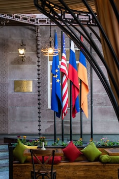 central hotel yerevan