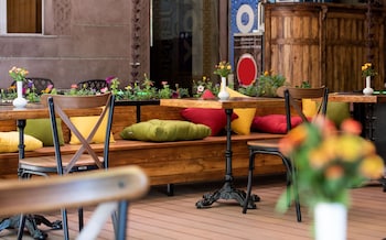central hotel yerevan