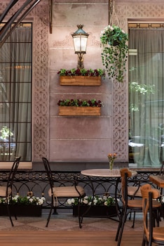 central hotel yerevan