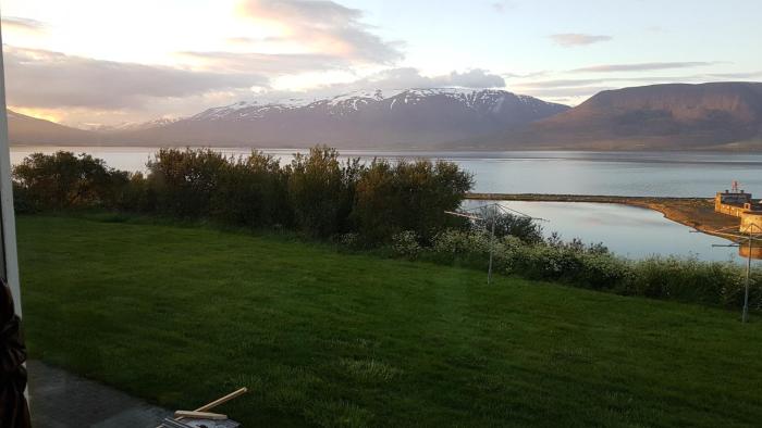 the viking country club