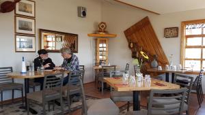 the viking country club