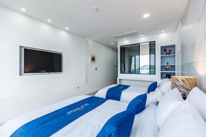 bluespring boutique hotel