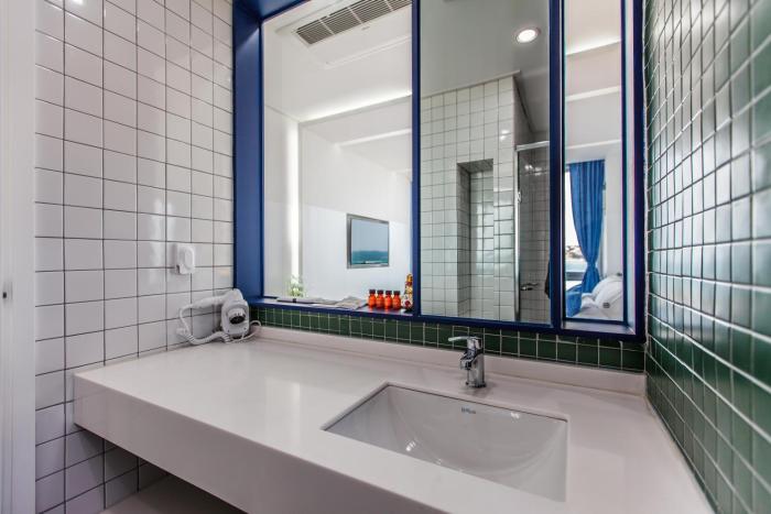 bluespring boutique hotel