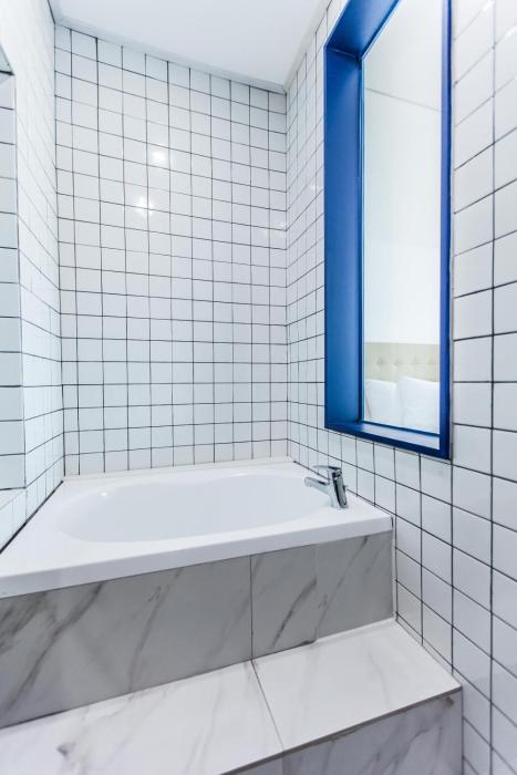 bluespring boutique hotel