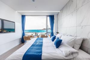 bluespring boutique hotel