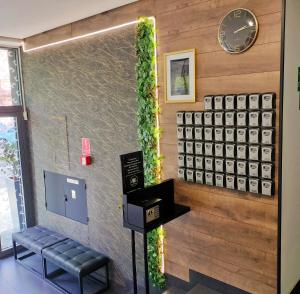 hotel corner