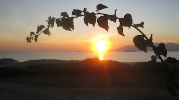 naxos