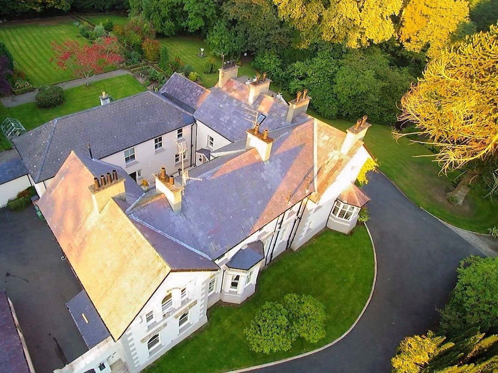 banoge house