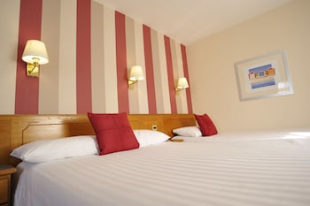viking hotel adults only