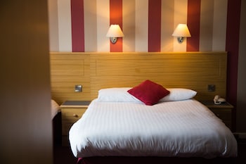 viking hotel adults only