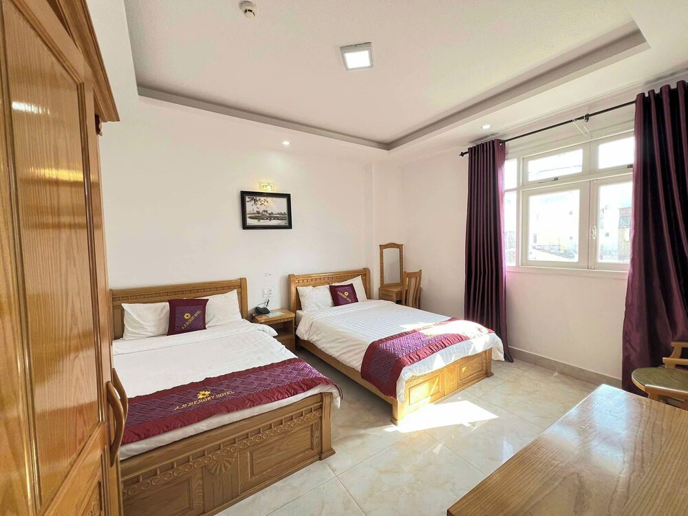 am memory centre hotel