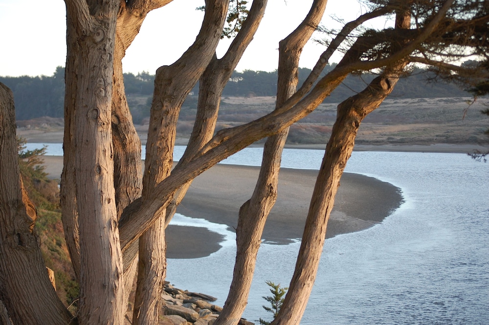 Surf Inn,Mendocino>>Gualala,3 star