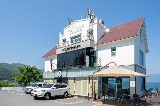 yeosu carp island pension