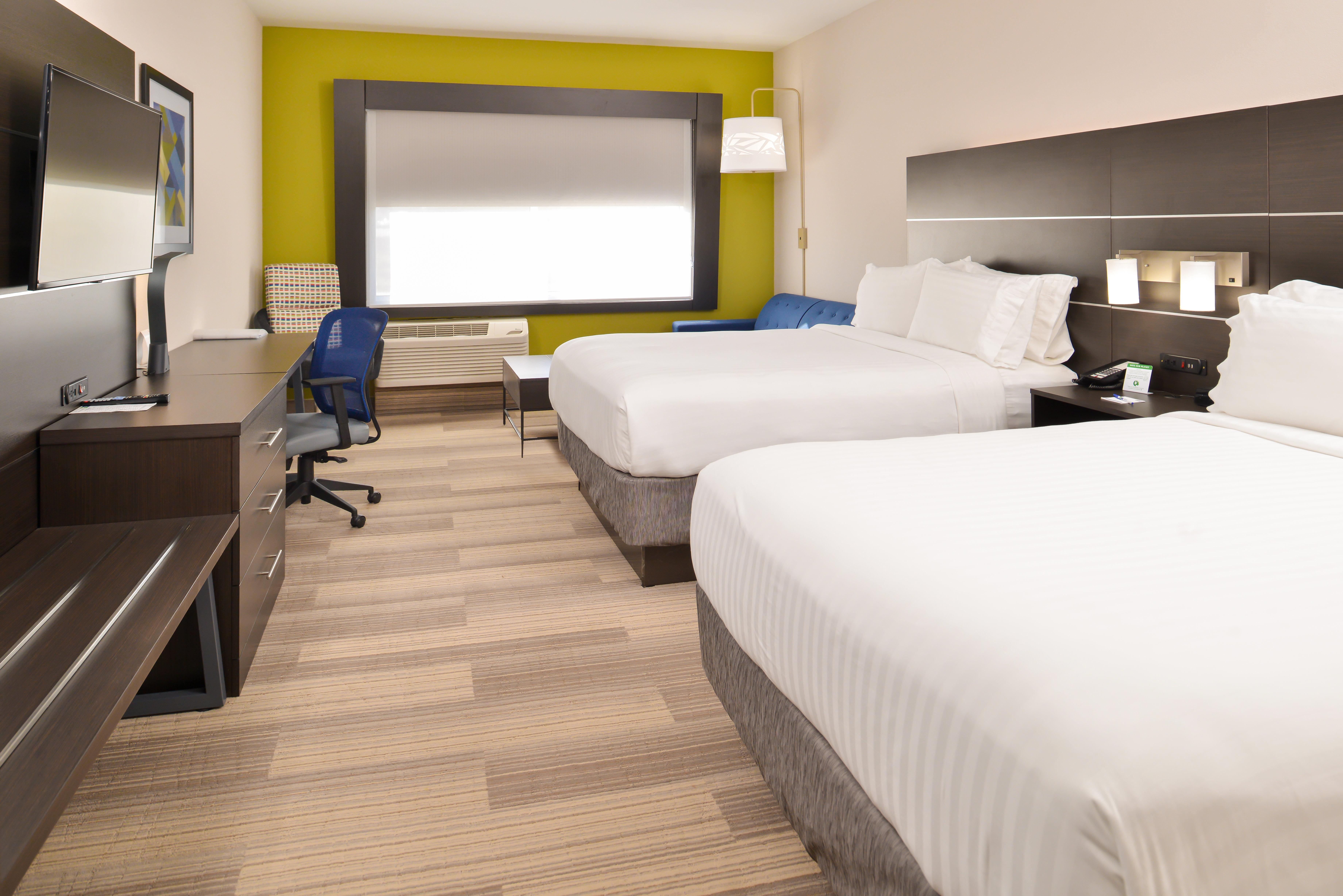 holiday inn exp and sts kansas city lees summit