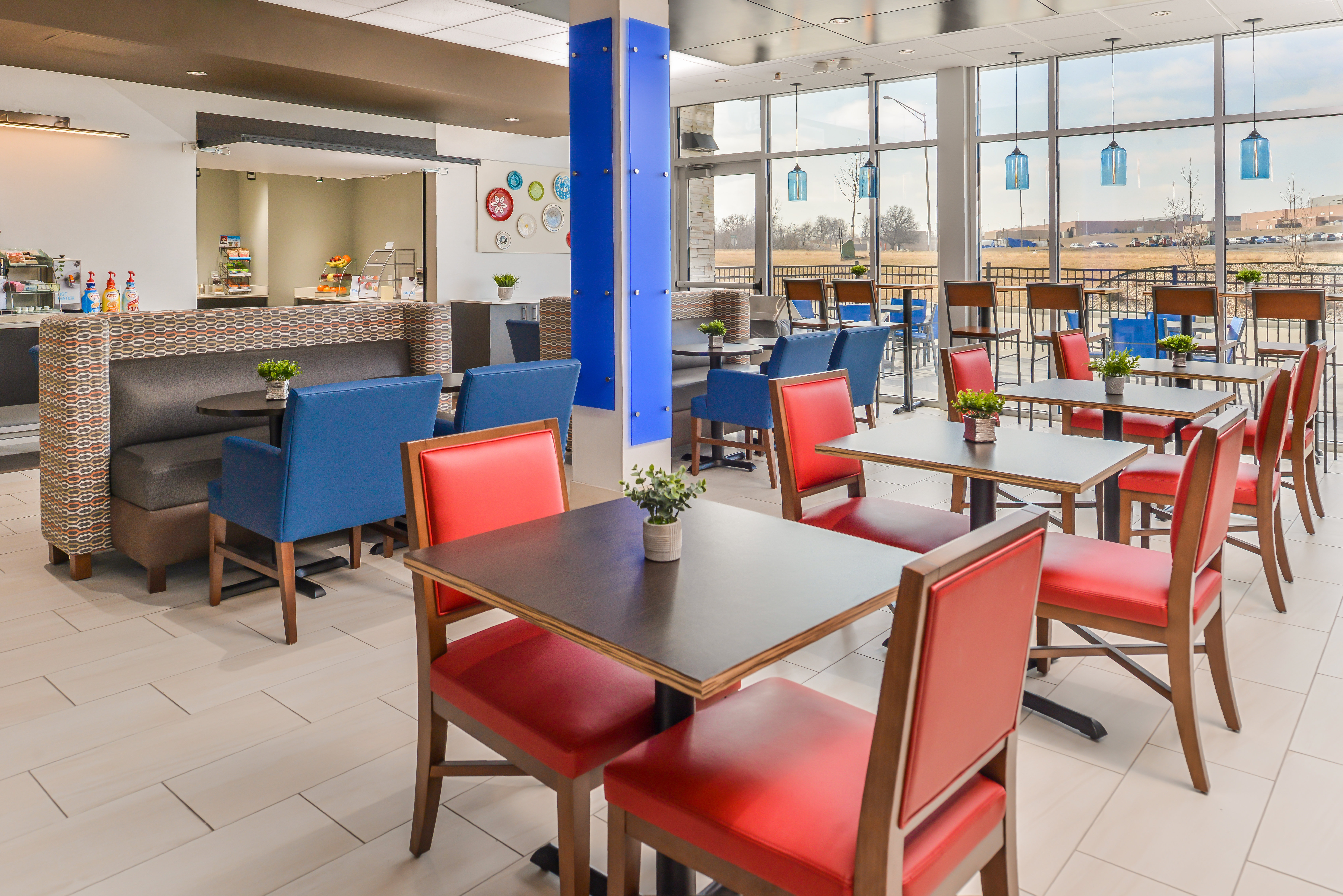 holiday inn exp and sts kansas city lees summit