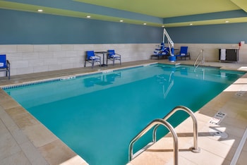 Holiday Inn Exp & Sts Kansas City - Lee's Summit,Kansas City>>Jackson,3 star