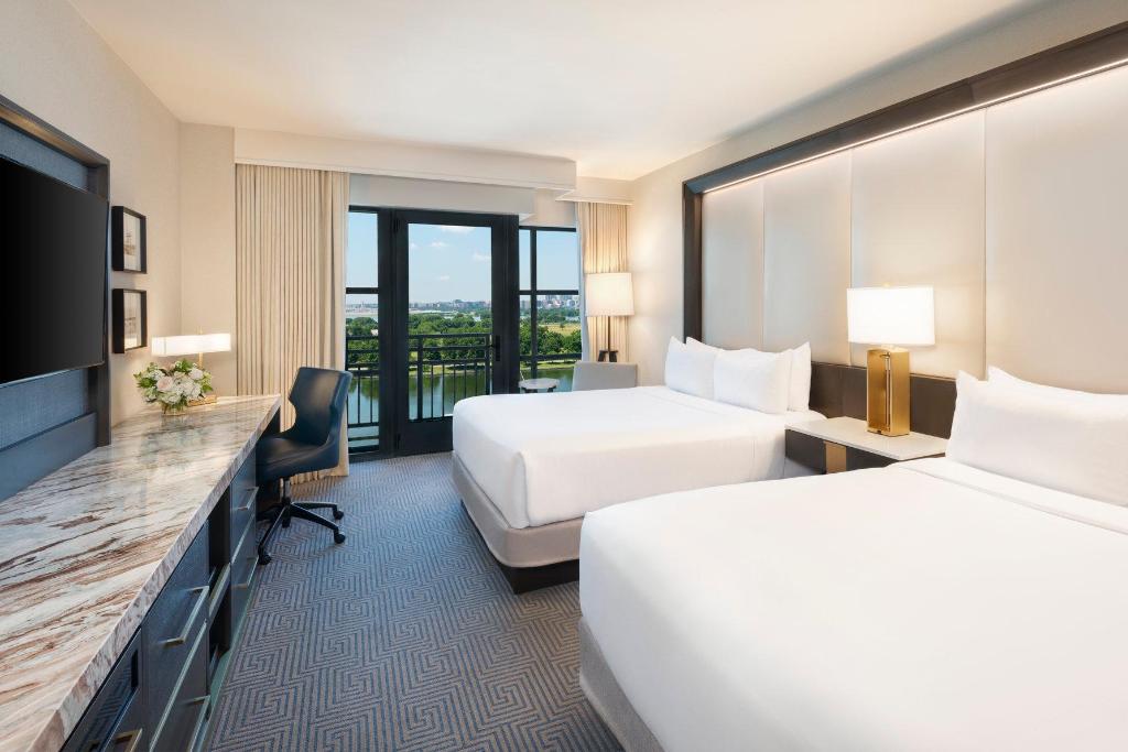 intercontinental washington d c the wharf by ihg