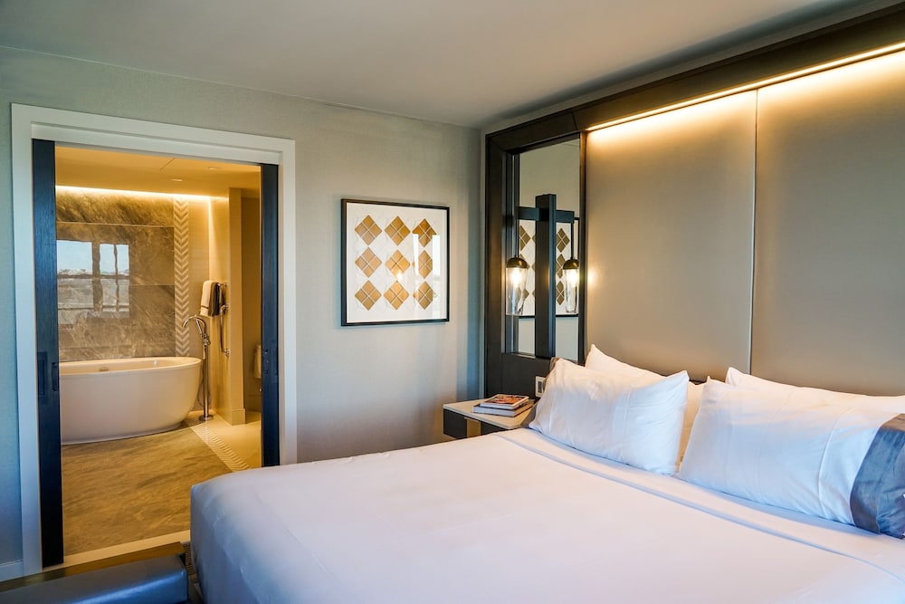 intercontinental washington d c the wharf by ihg