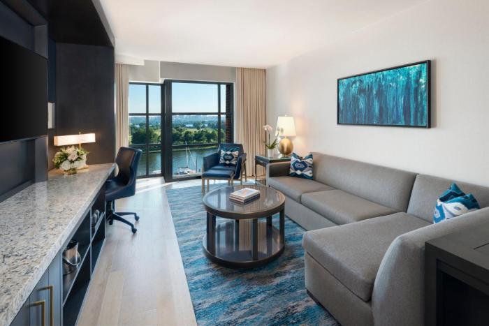 intercontinental washington d c the wharf by ihg